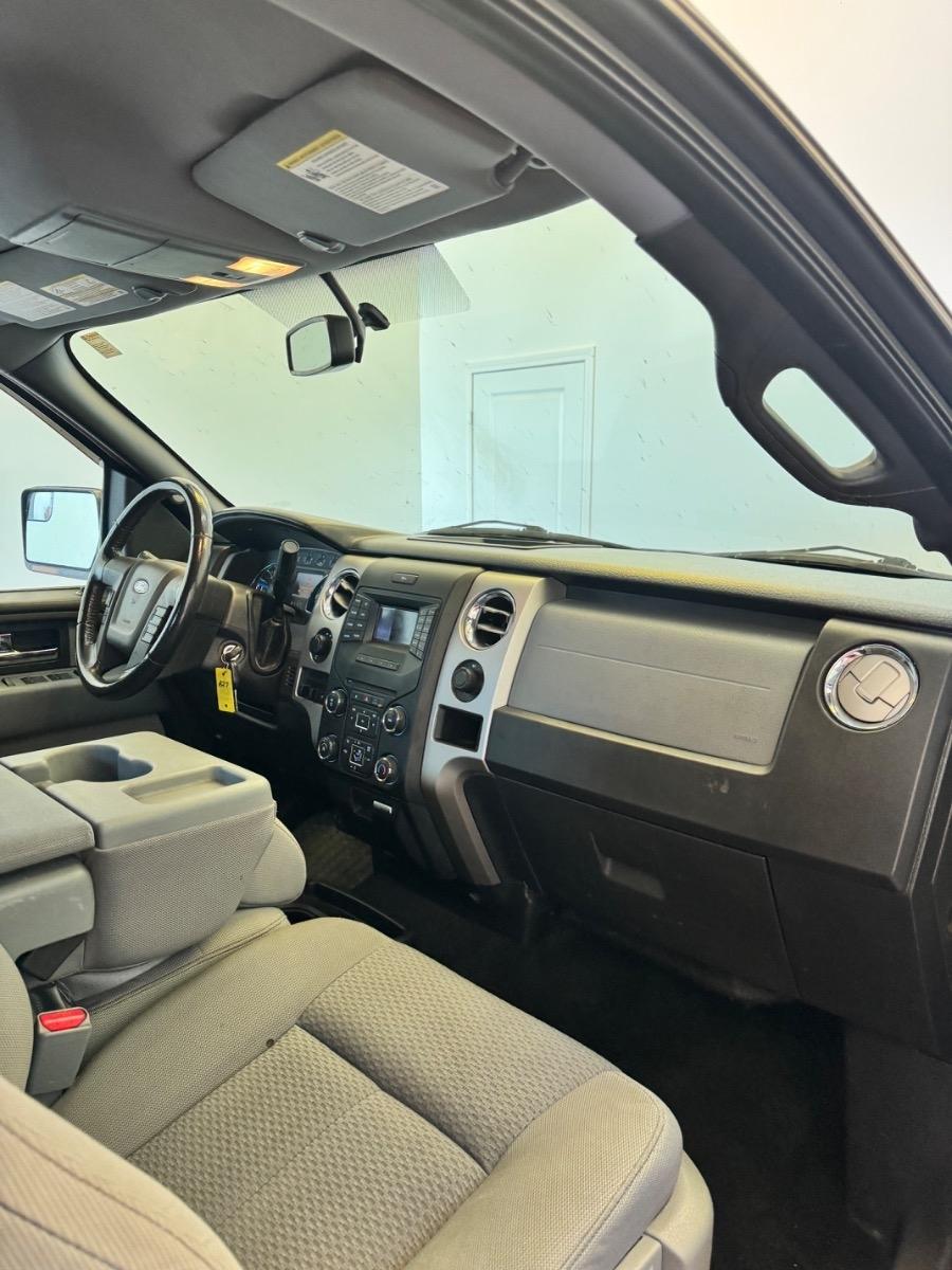 Ford F-150 4WD SuperCrew 145" King Ranch 2013