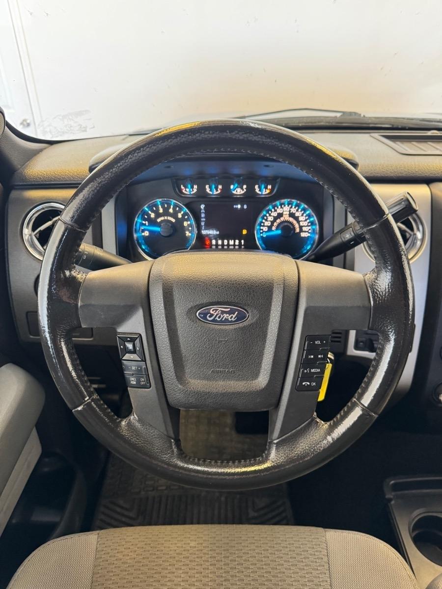 Ford F-150 4WD SuperCrew 145" King Ranch 2013