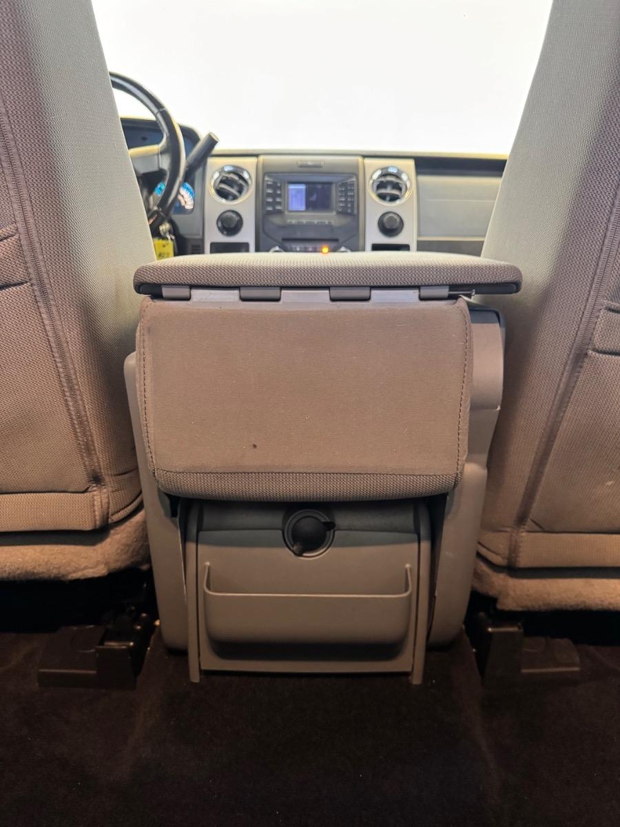 Ford F-150 4WD SuperCrew 145" King Ranch 2013