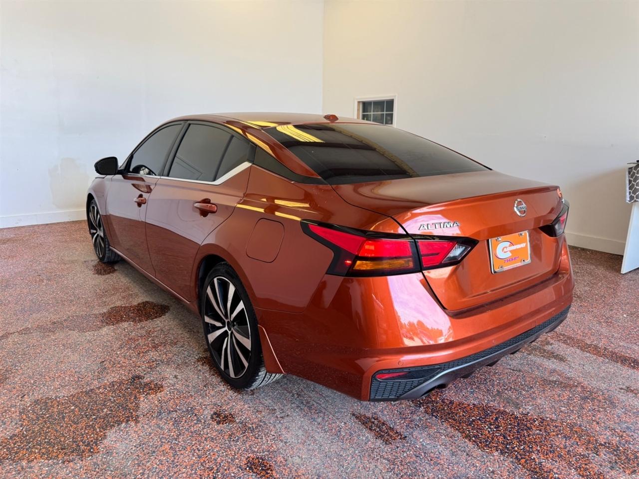 Nissan Altima 2.5 SR Sedan 2021