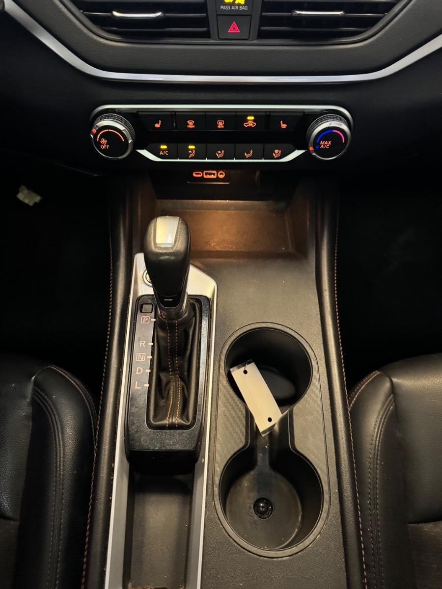 Nissan Altima 2.5 SR Sedan 2021