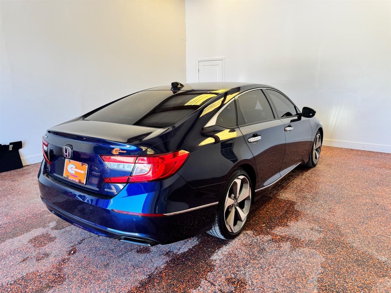 Honda Accord Sedan Touring 1.5T CVT 2018