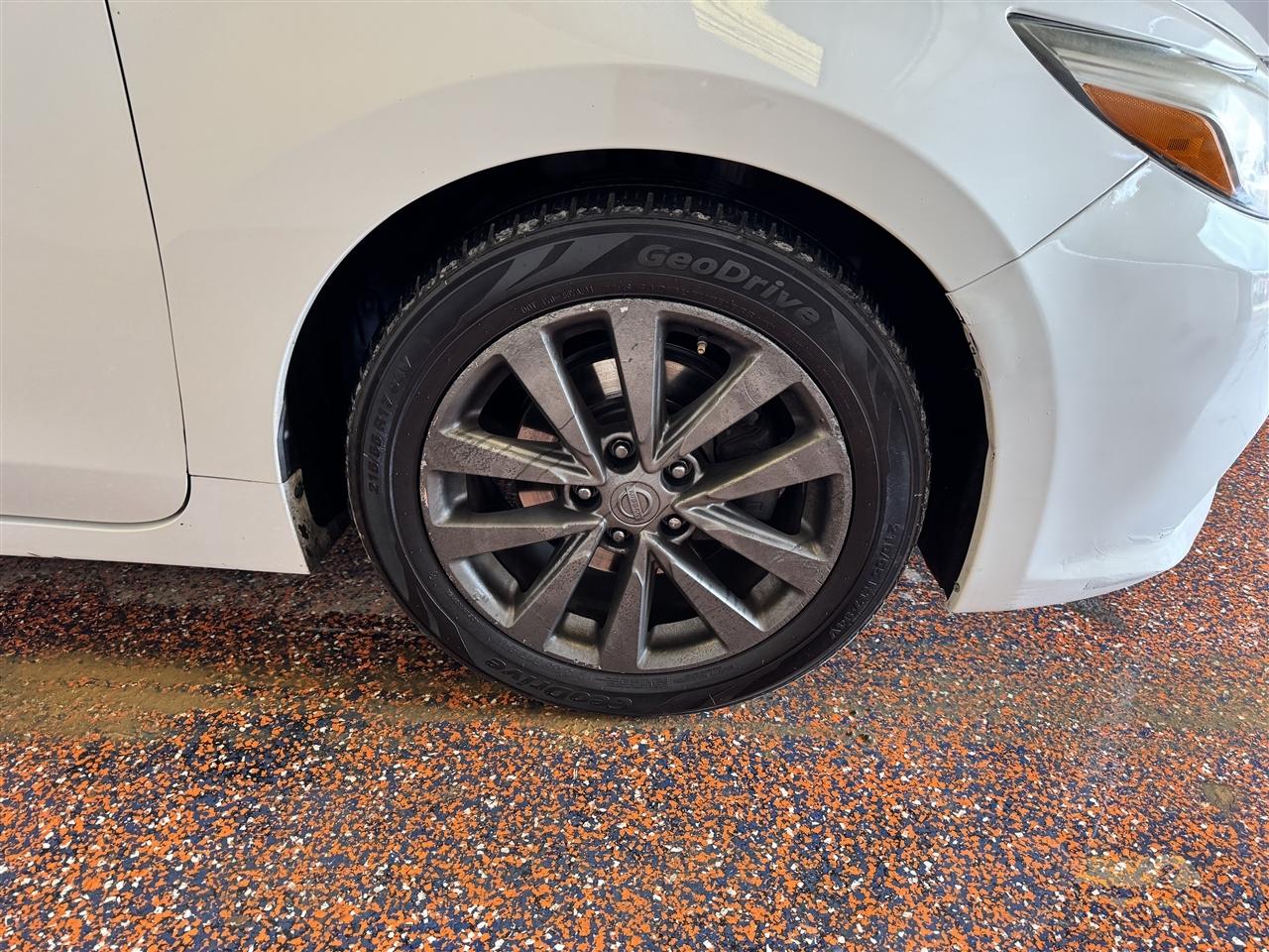 Nissan Altima 2.5 SV Sedan 2018