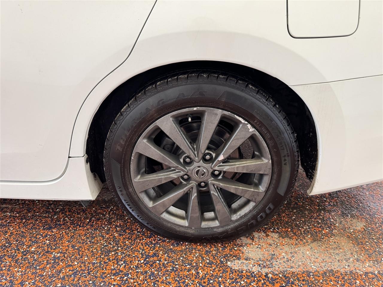 Nissan Altima 2.5 SV Sedan 2018