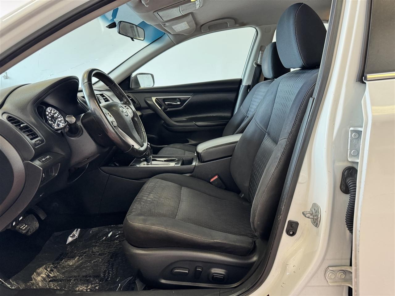 Nissan Altima 2.5 SV Sedan 2018