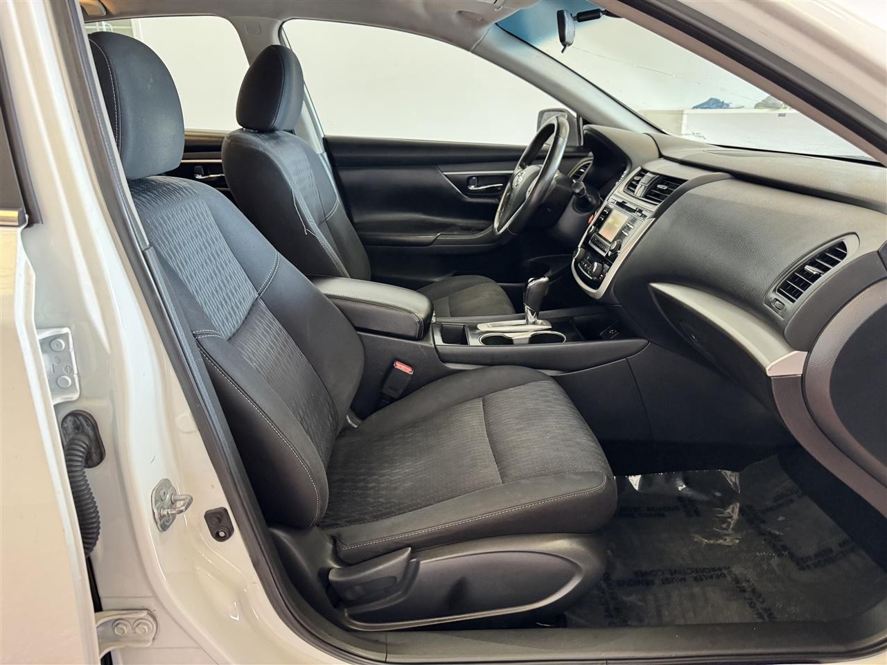 Nissan Altima 2.5 SV Sedan 2018