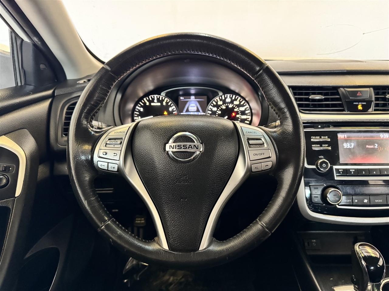 Nissan Altima 2.5 SV Sedan 2018