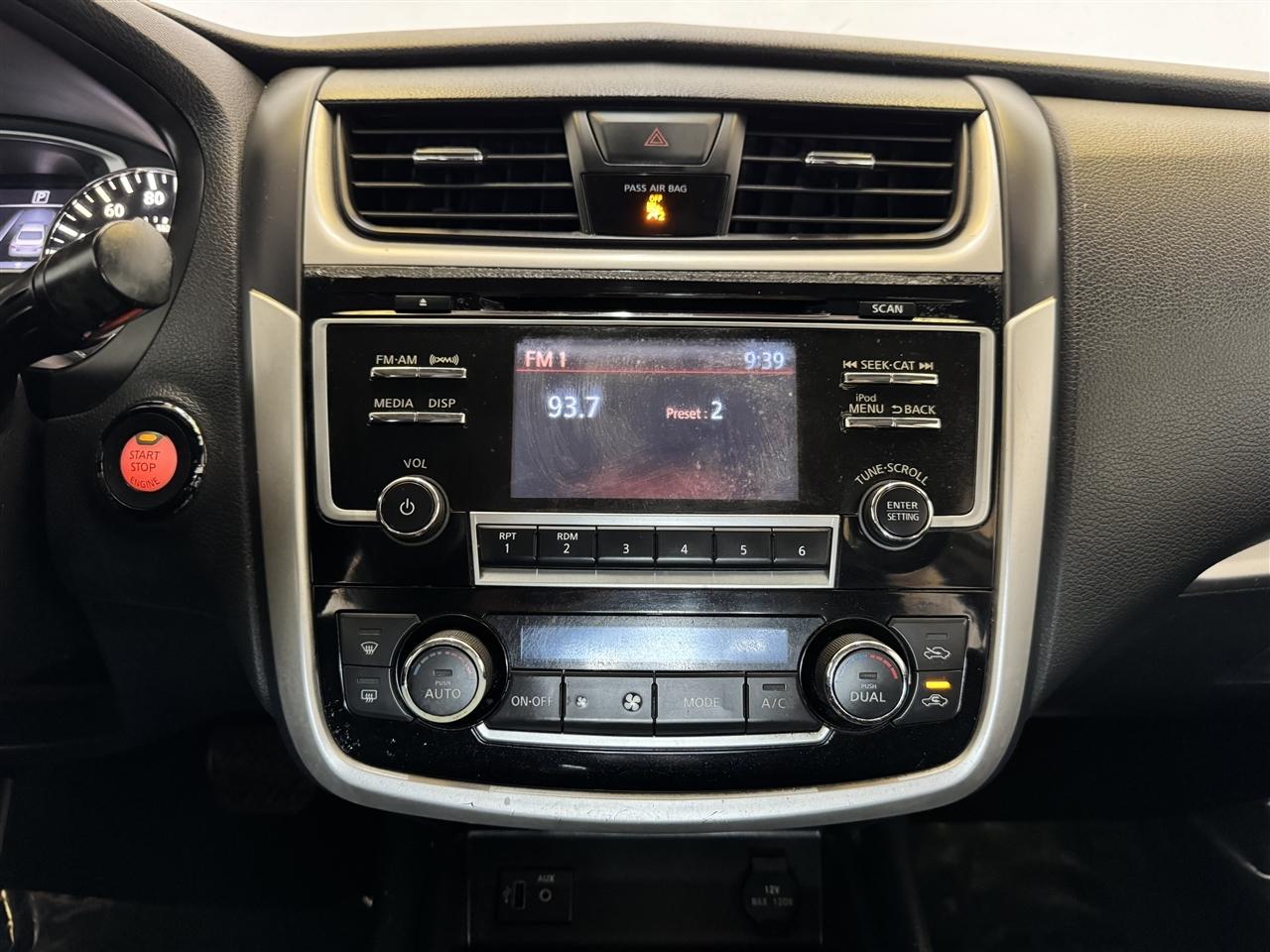 Nissan Altima 2.5 SV Sedan 2018