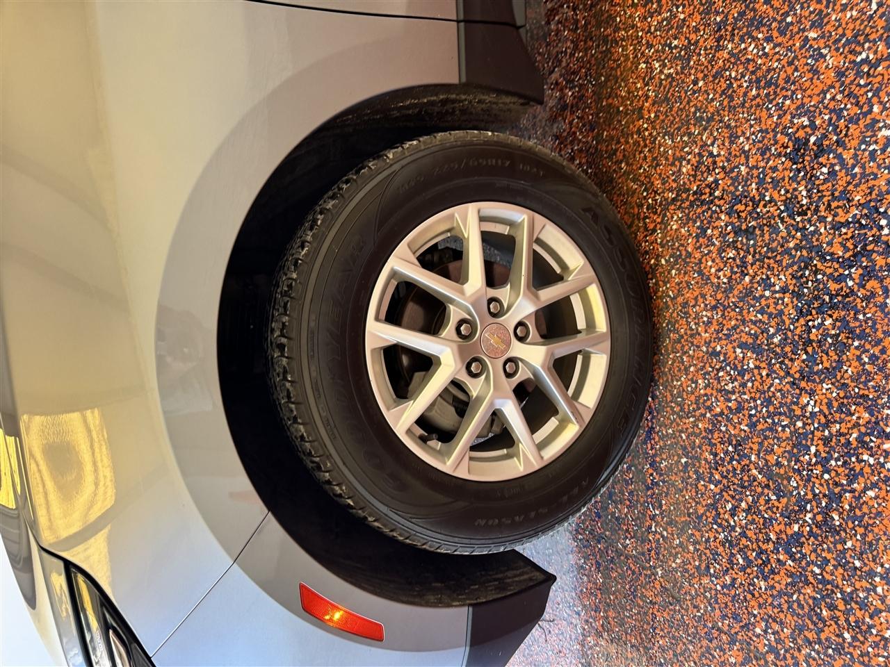 Chevrolet Equinox AWD 4dr LT w/1LT 2023
