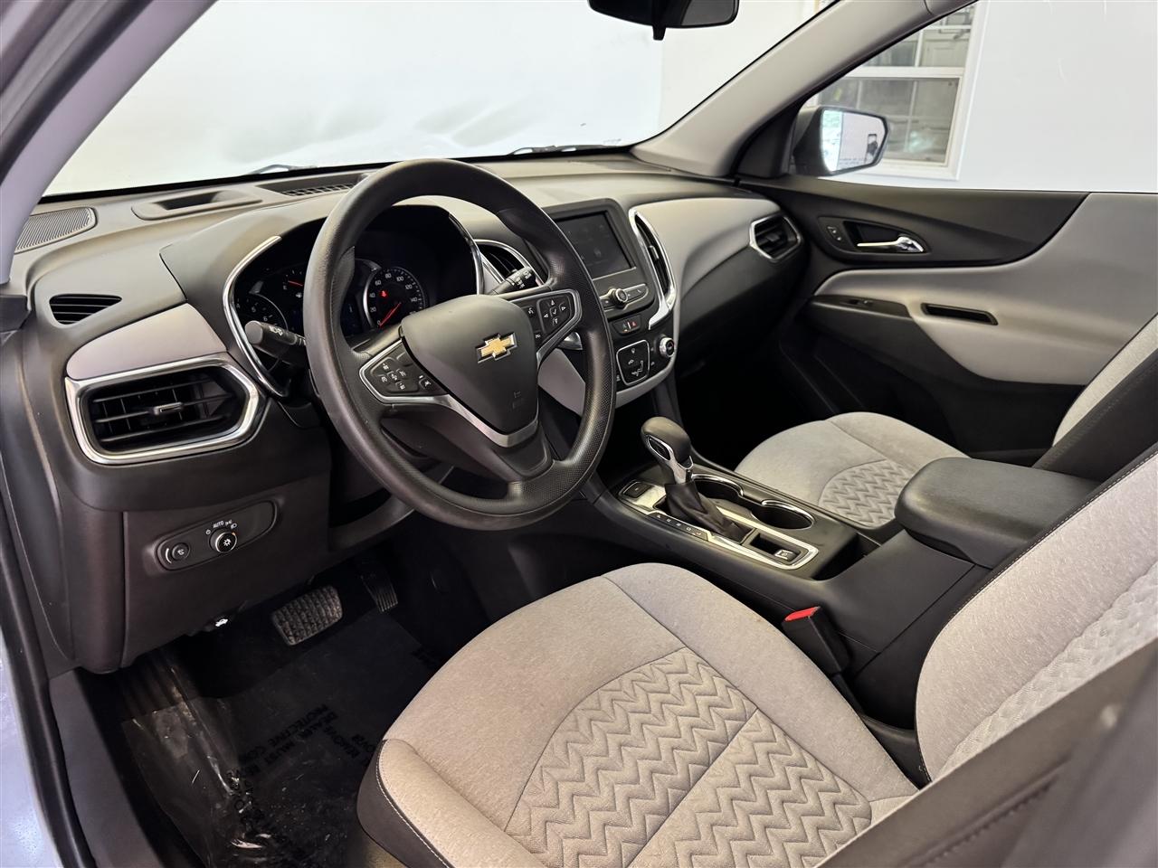 Chevrolet Equinox AWD 4dr LT w/1LT 2023