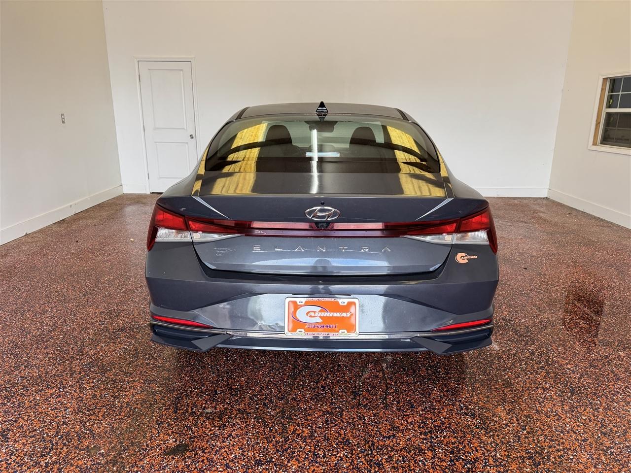 Hyundai Elantra SEL IVT 2023