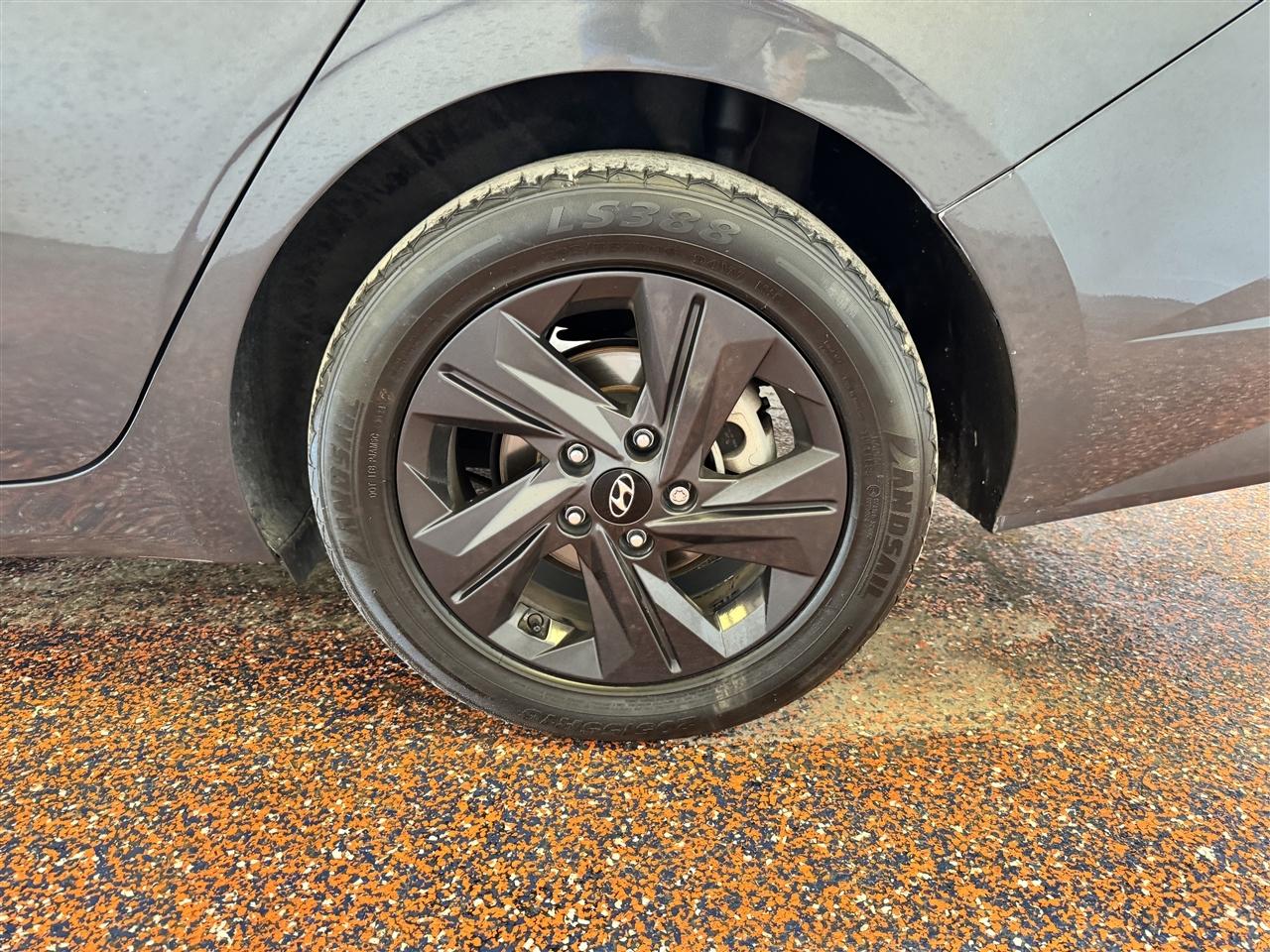 Hyundai Elantra SEL IVT 2023