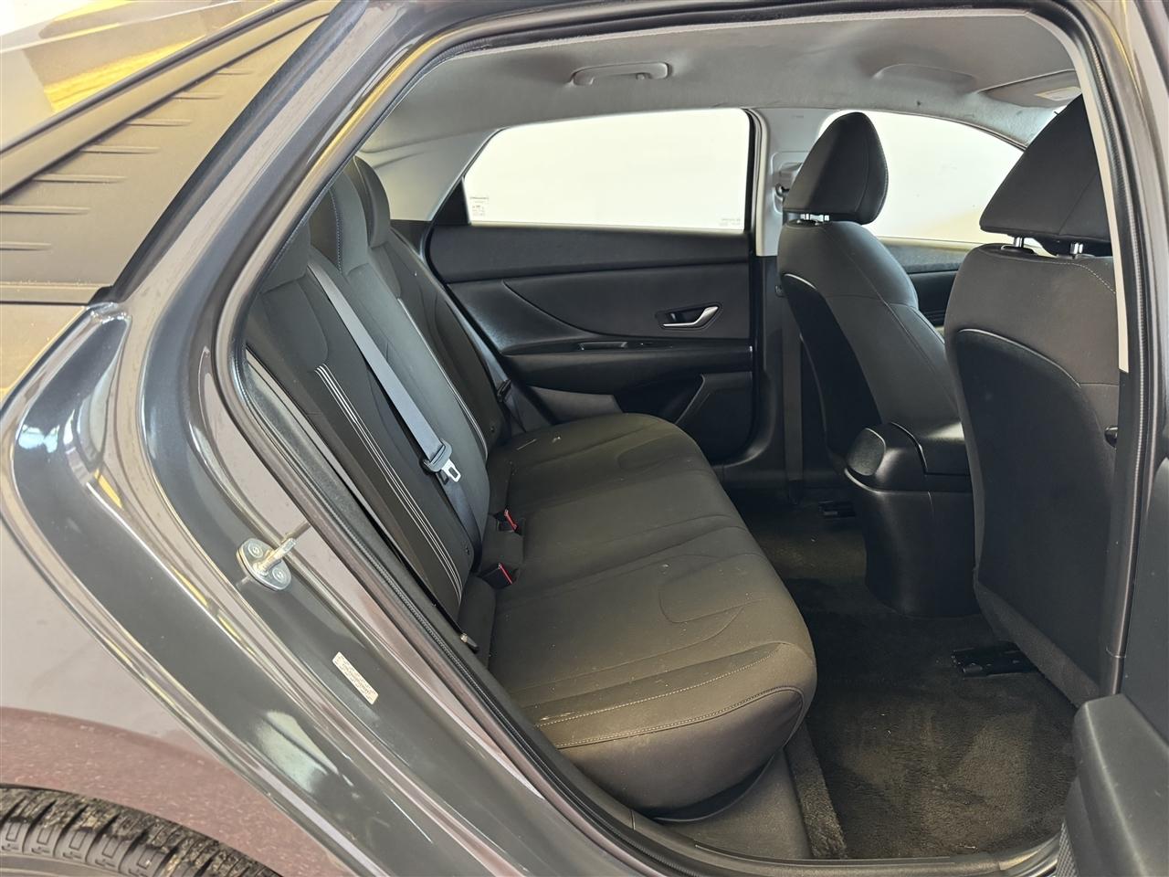 Hyundai Elantra SEL IVT 2023