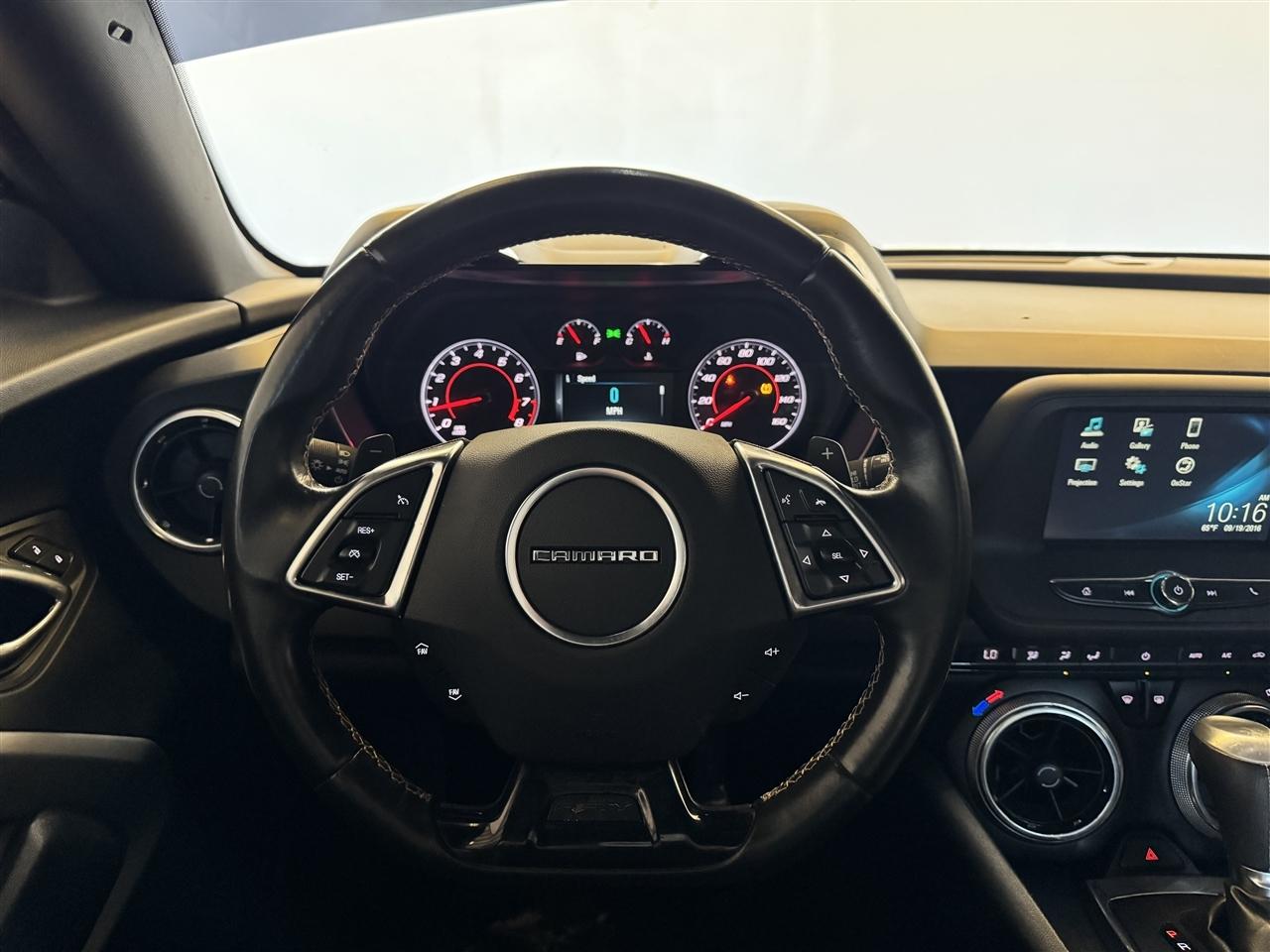 Chevrolet Camaro 2dr Cpe 1LT 2017