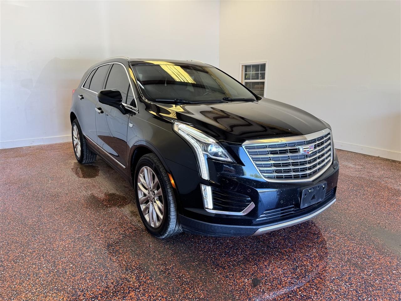 Cadillac XT5 AWD 4dr Platinum 2017