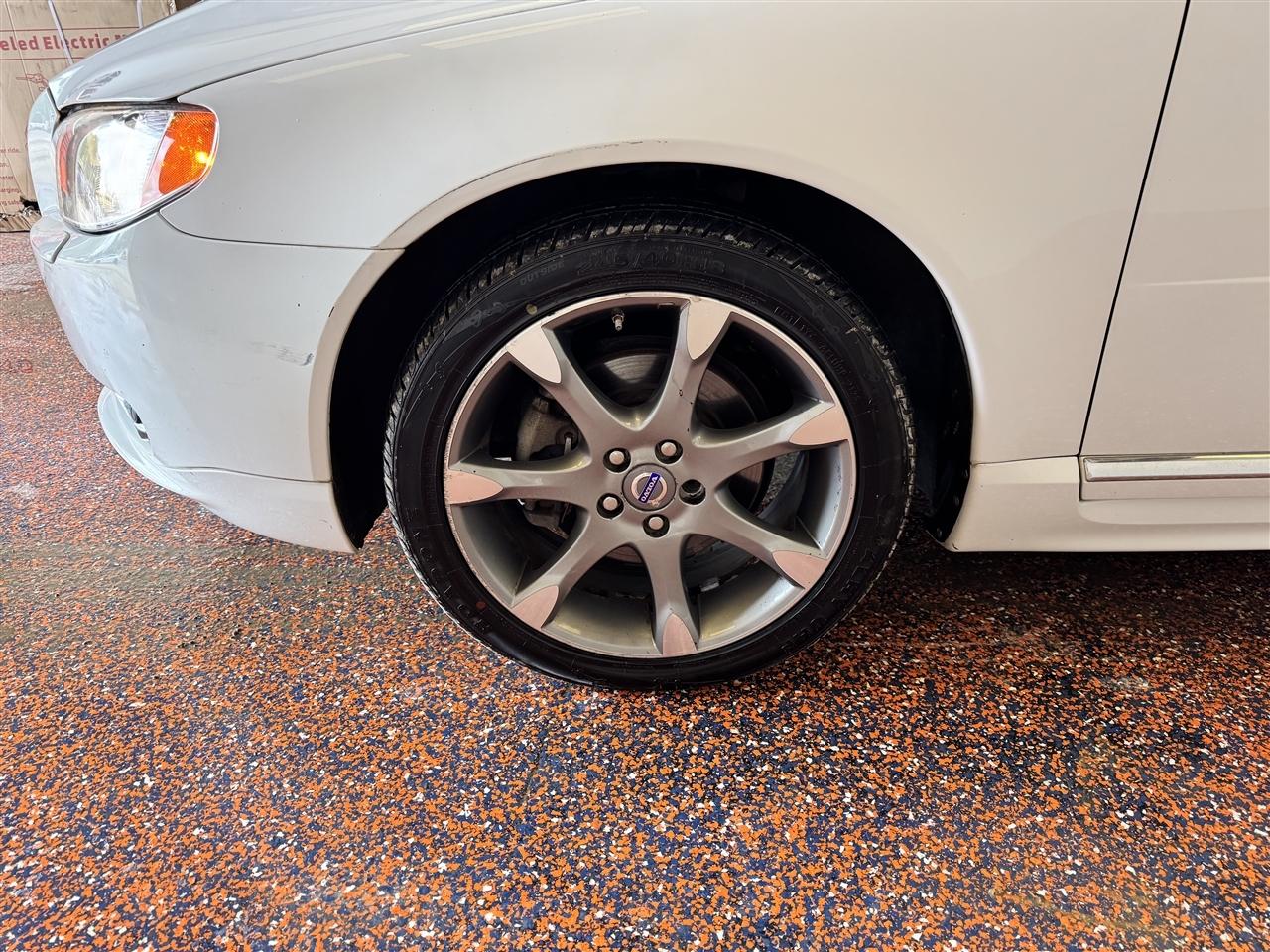 Volvo S80 4dr Sdn I6 FWD 2010