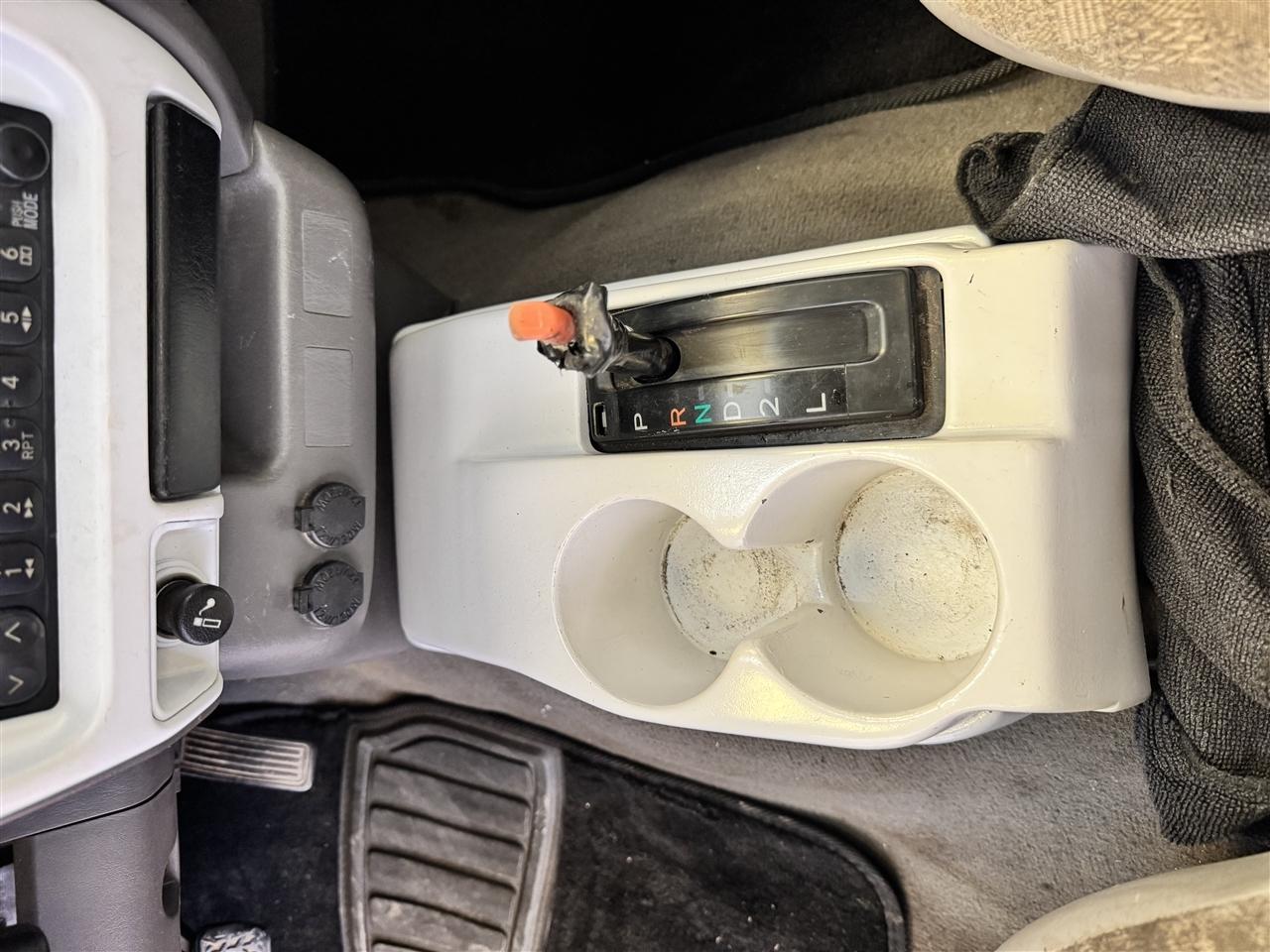 Toyota Tacoma Reg Cab Manual (Natl) 2004