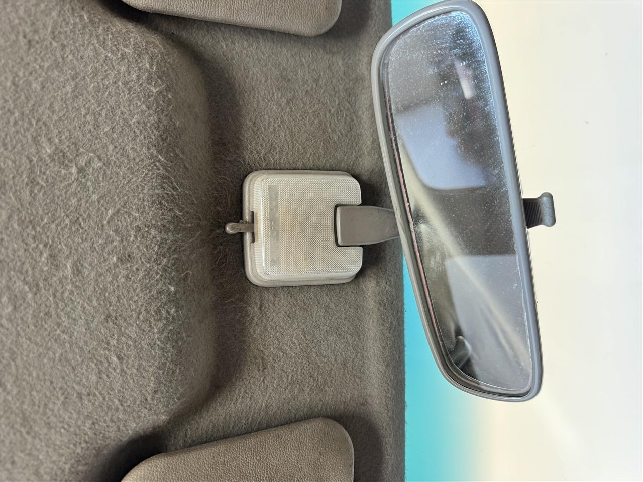 Toyota Tacoma Reg Cab Manual (Natl) 2004