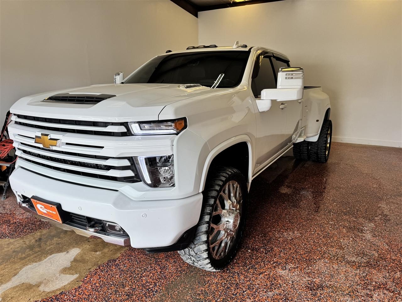 2021 Chevrolet Silverado 3500HD 4WD Crew Cab 172" High Country
