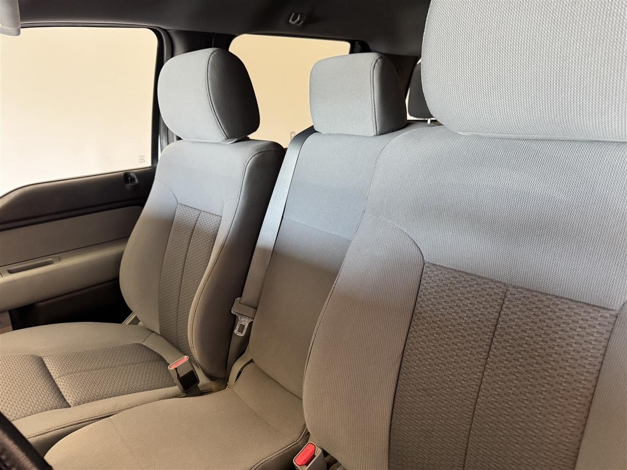 Ford F-150 4WD SuperCrew 145" XL 2013