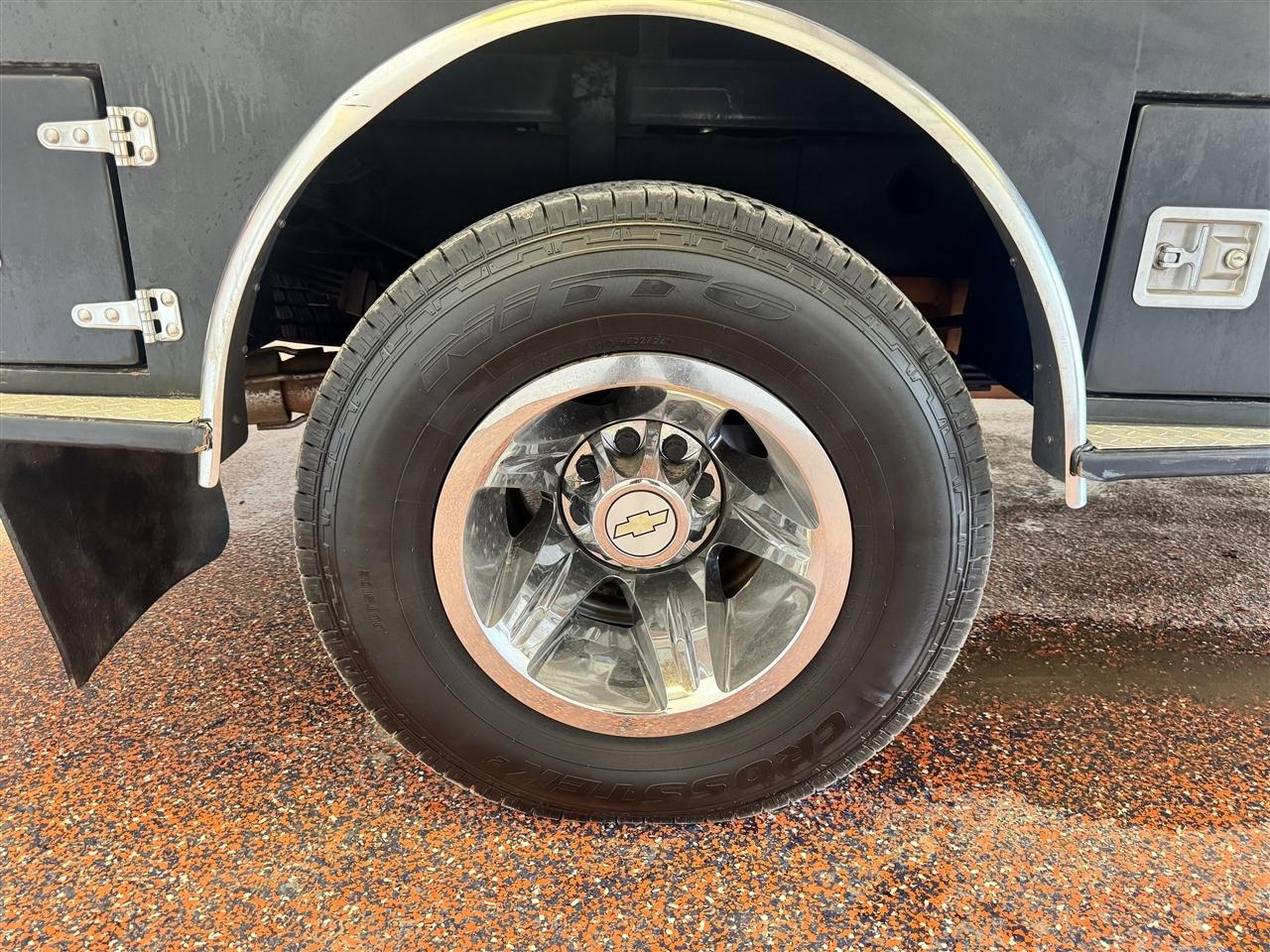 Chevrolet Silverado 3500HD 4WD Crew Cab 167" DRW LTZ 2009