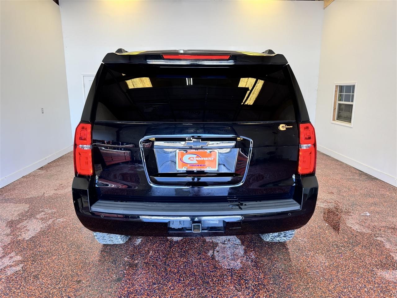 Chevrolet Tahoe 4WD 4dr LS 2020