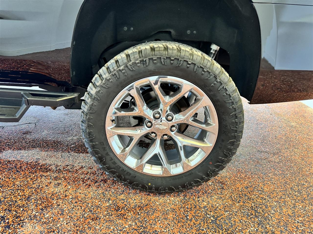 Chevrolet Tahoe 4WD 4dr LS 2020