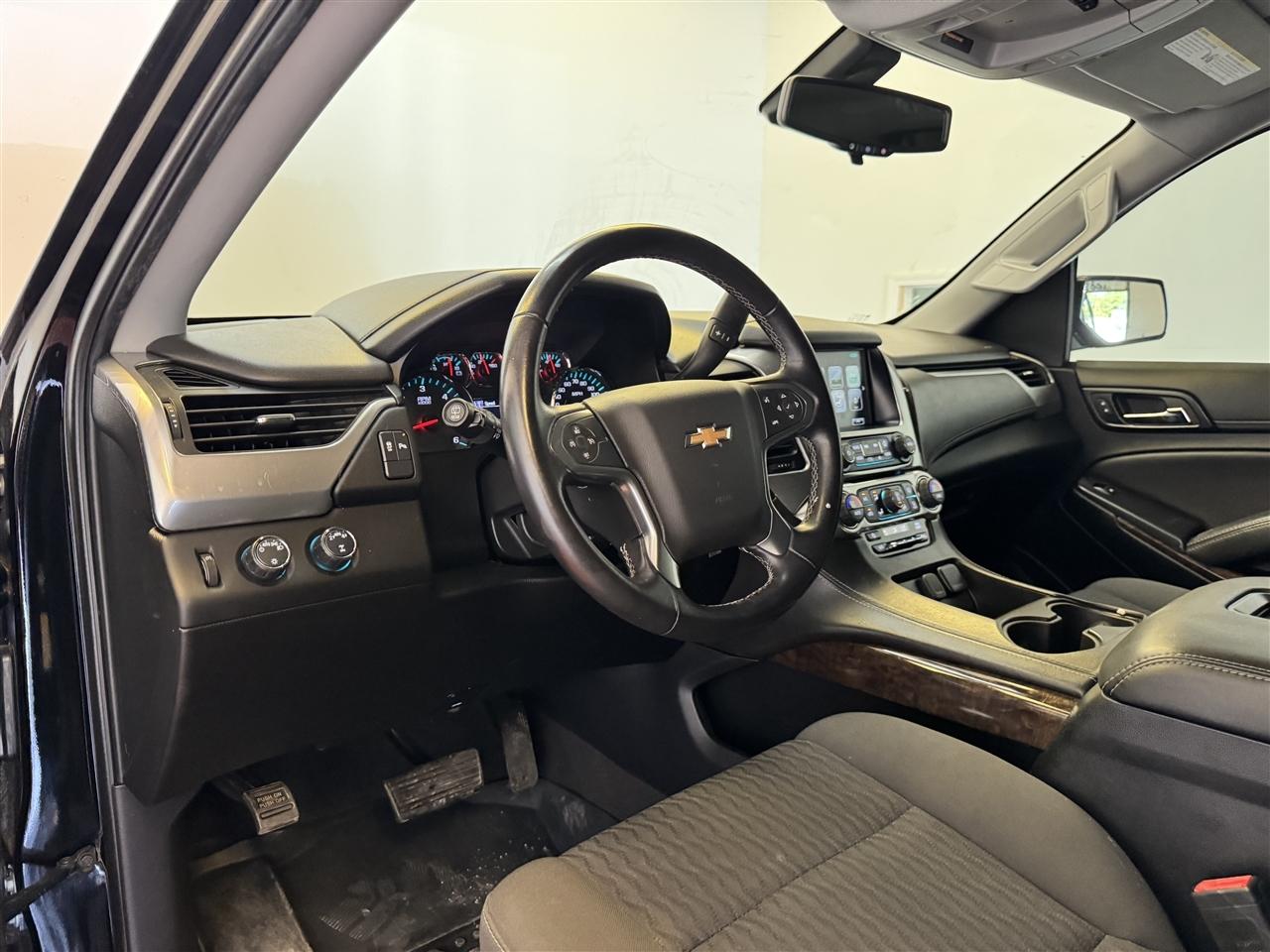 Chevrolet Tahoe 4WD 4dr LS 2020