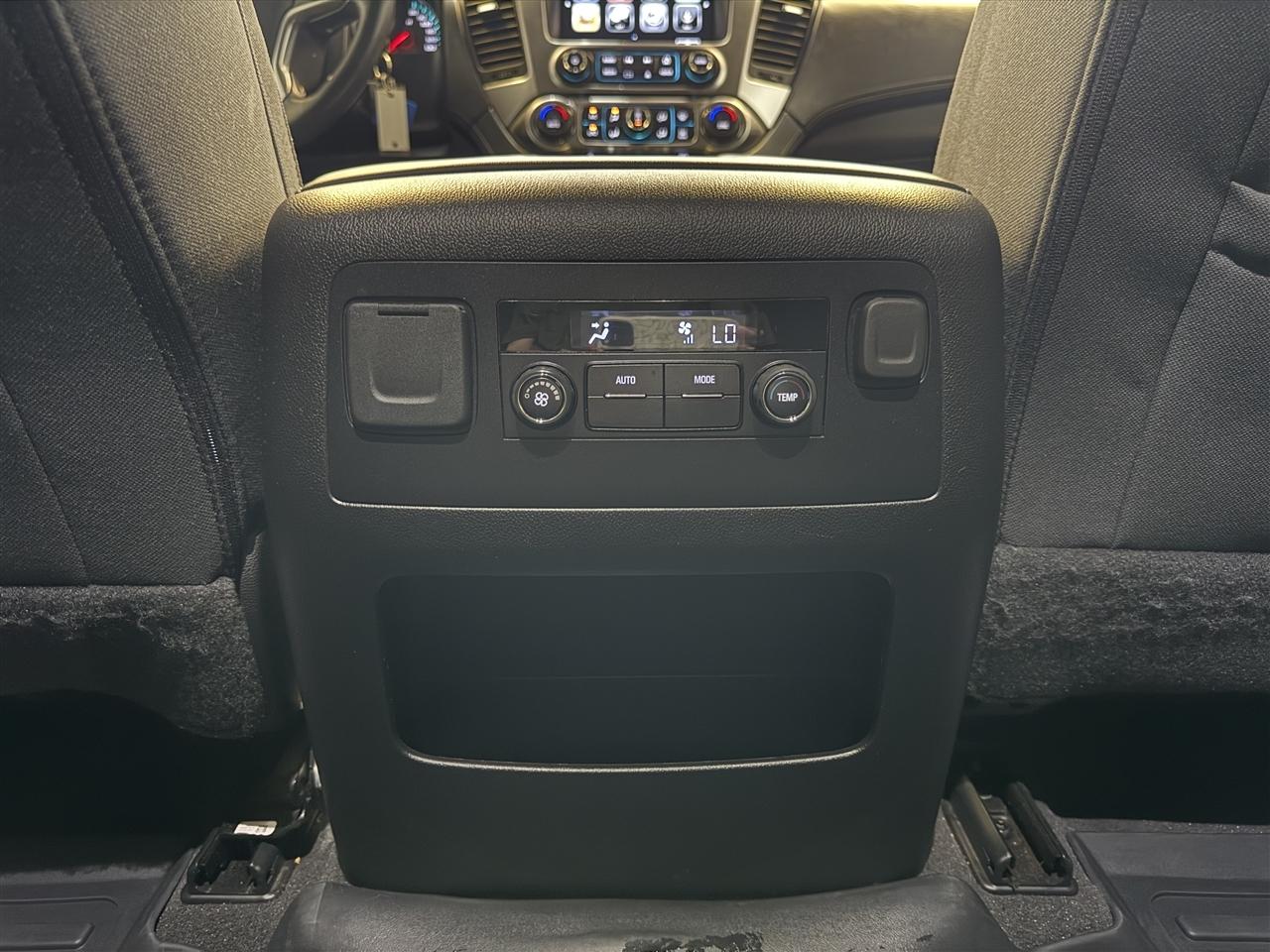 Chevrolet Tahoe 4WD 4dr LS 2020