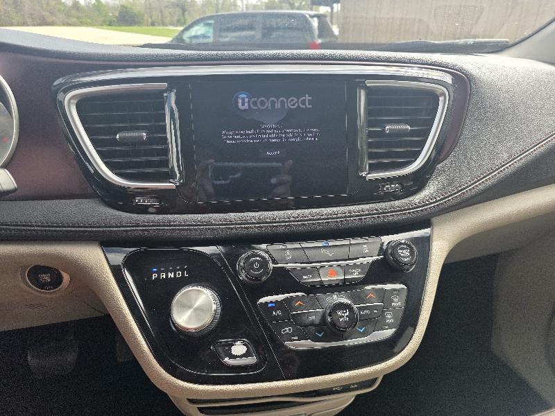 Chrysler Pacifica  2020