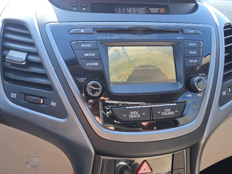 Hyundai Elantra SE 2014