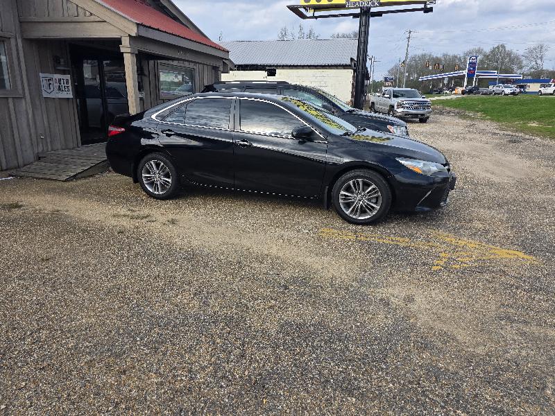 Toyota Camry  2015