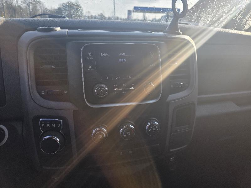 RAM 1500 Tradesman/Express Crew Cab SWB 2WD 2014