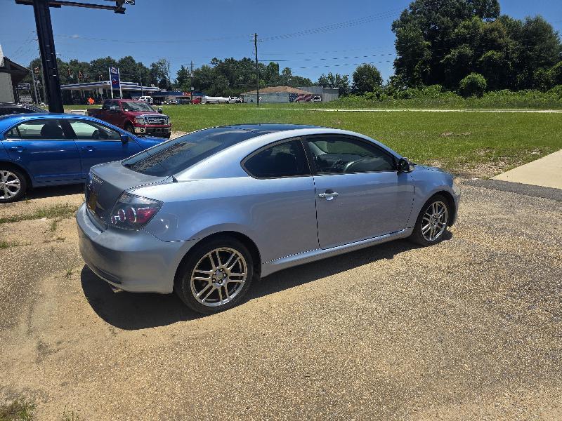 Scion tC  2009