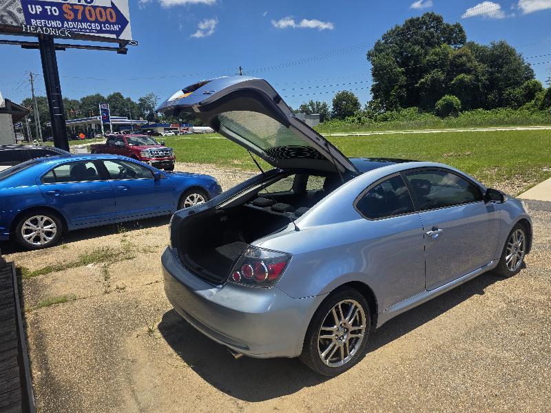 Scion tC  2009