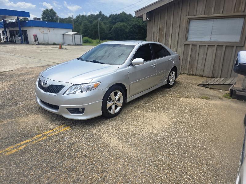 Toyota Camry  2011