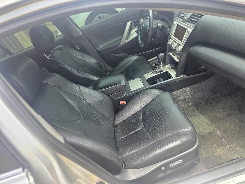Toyota Camry  2011