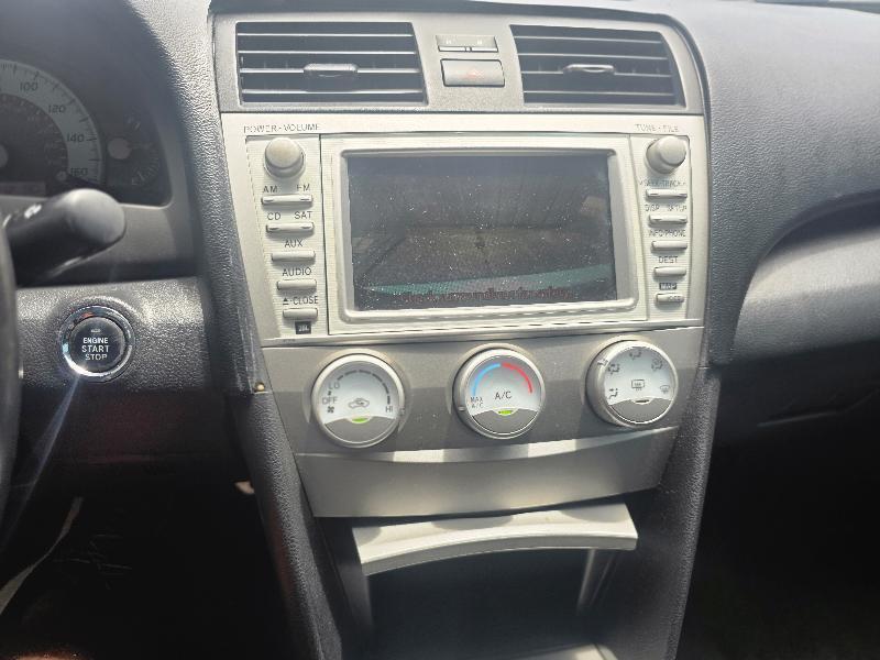 Toyota Camry  2011
