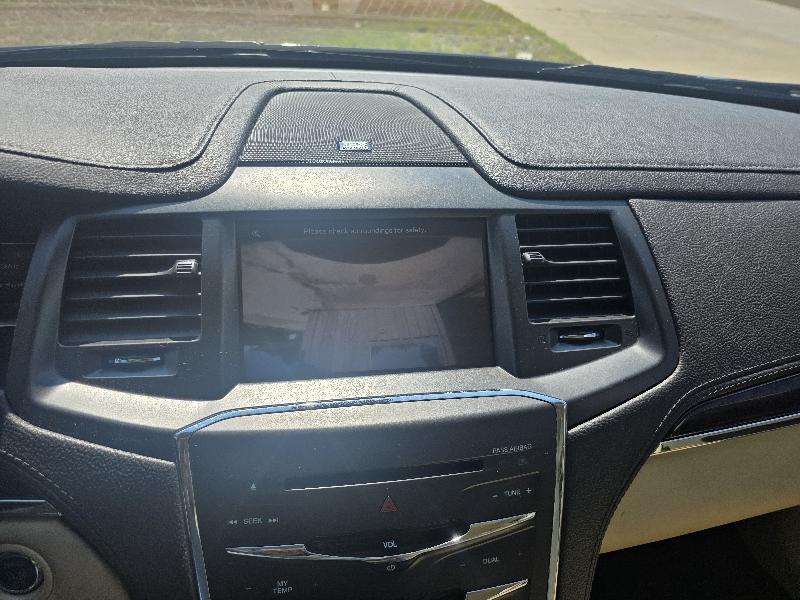 Lincoln MKS  2013