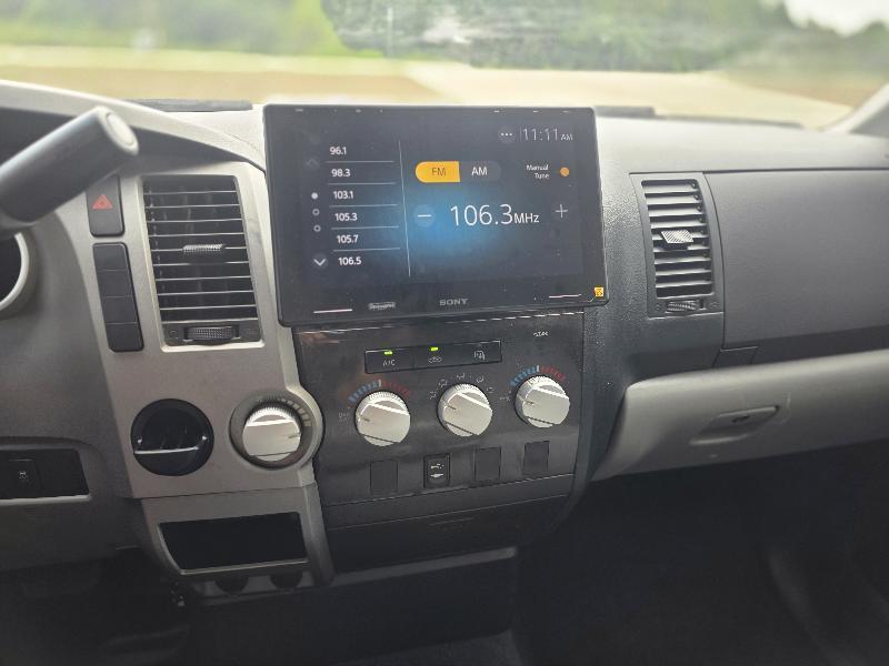 Toyota Tundra 2WD  2012