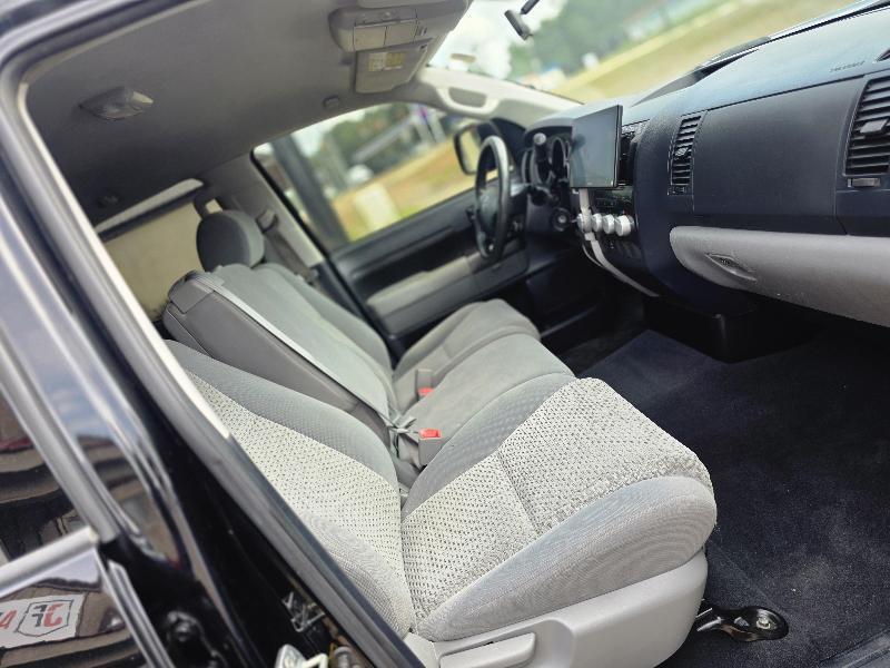 Toyota Tundra 2WD  2012