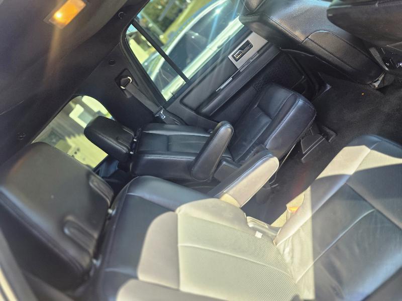 Ford Expedition  2017