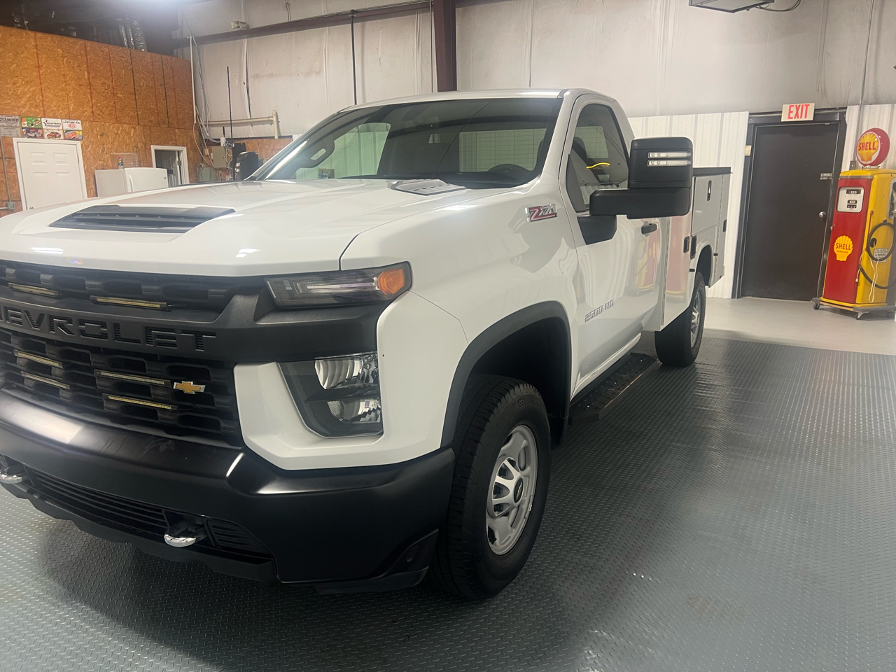 2020 Chevrolet Silverado 2500HD Work Truck photo 3
