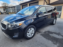 2015 Kia Sedona 