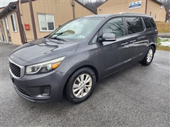 2015 Kia Sedona 