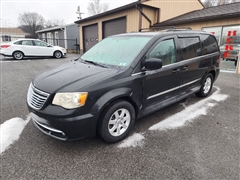 2011 Chrysler Town & Country 