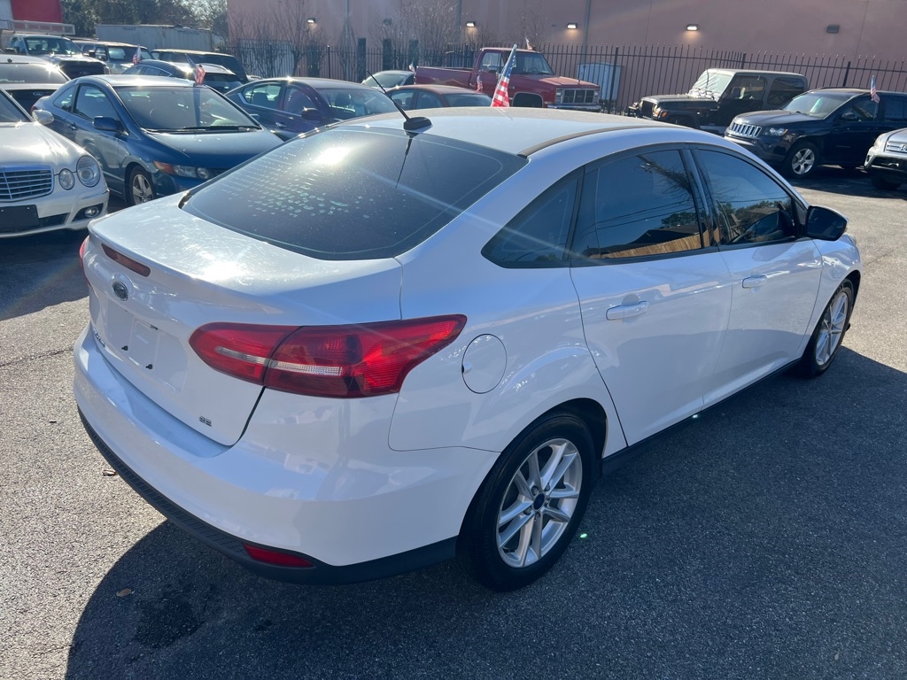 Ford Focus SE Sedan 2017 Ford Focus SE Sedan 2017