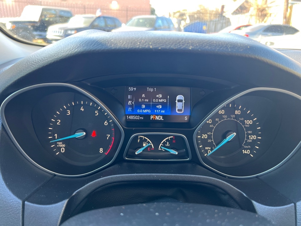 Ford Focus SE Sedan 2017 Ford Focus SE Sedan 2017