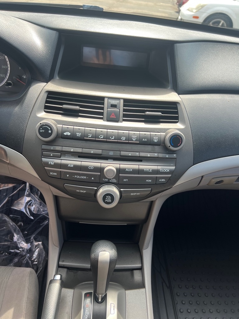 Honda Accord Sdn 4dr I4 Auto LX 2011
