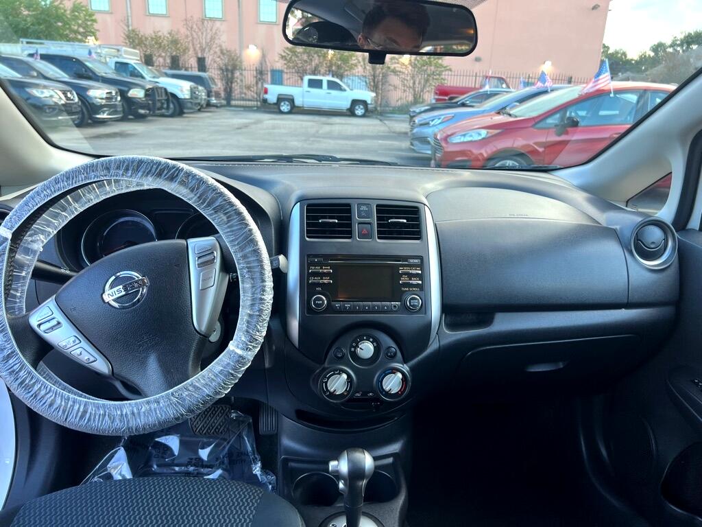 Nissan Versa Note 5dr HB CVT 1.6 SV 2014